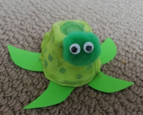 egg carton turtle craft