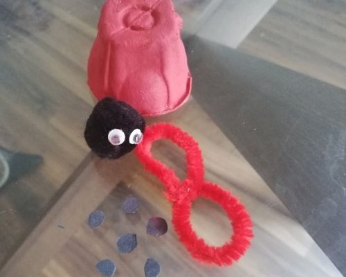 egg carton craft lady bug