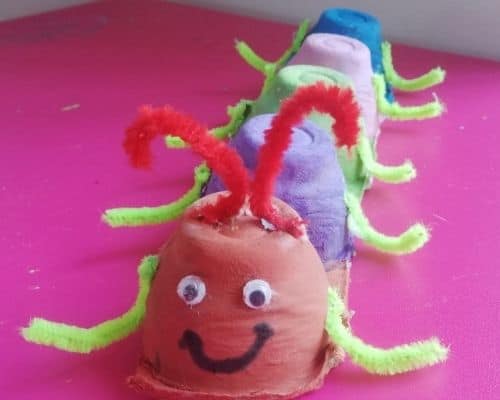 Easy Kids Egg Carton Craft | Caterpillar Craft